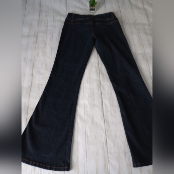 Apollo Jeans women zipper size 7/8 wide  leg  no pockets  color bue  pre owmed - Picture 6 of 10